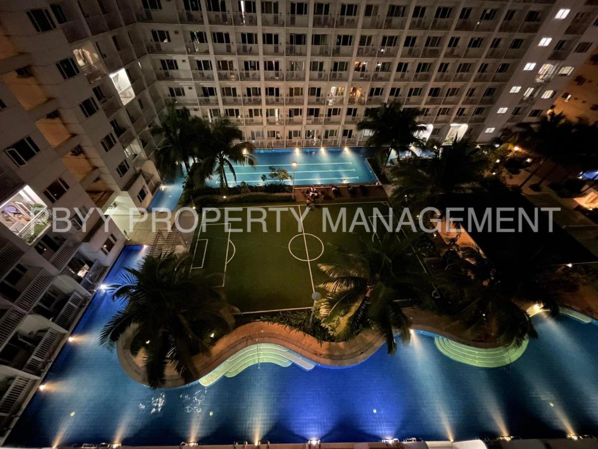 Stay At Shore Residences, Mall Of Asia Complex Stays By Pbyy Manila Exterior photo